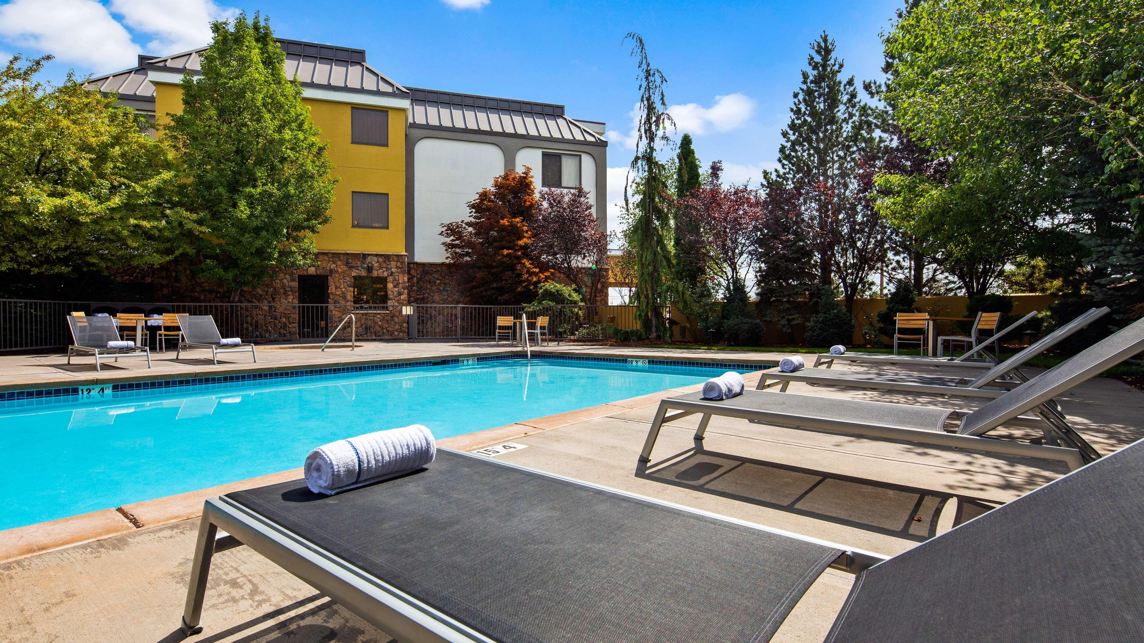 Best Western Plus Olympic Inn Klamath Falls Esterno foto